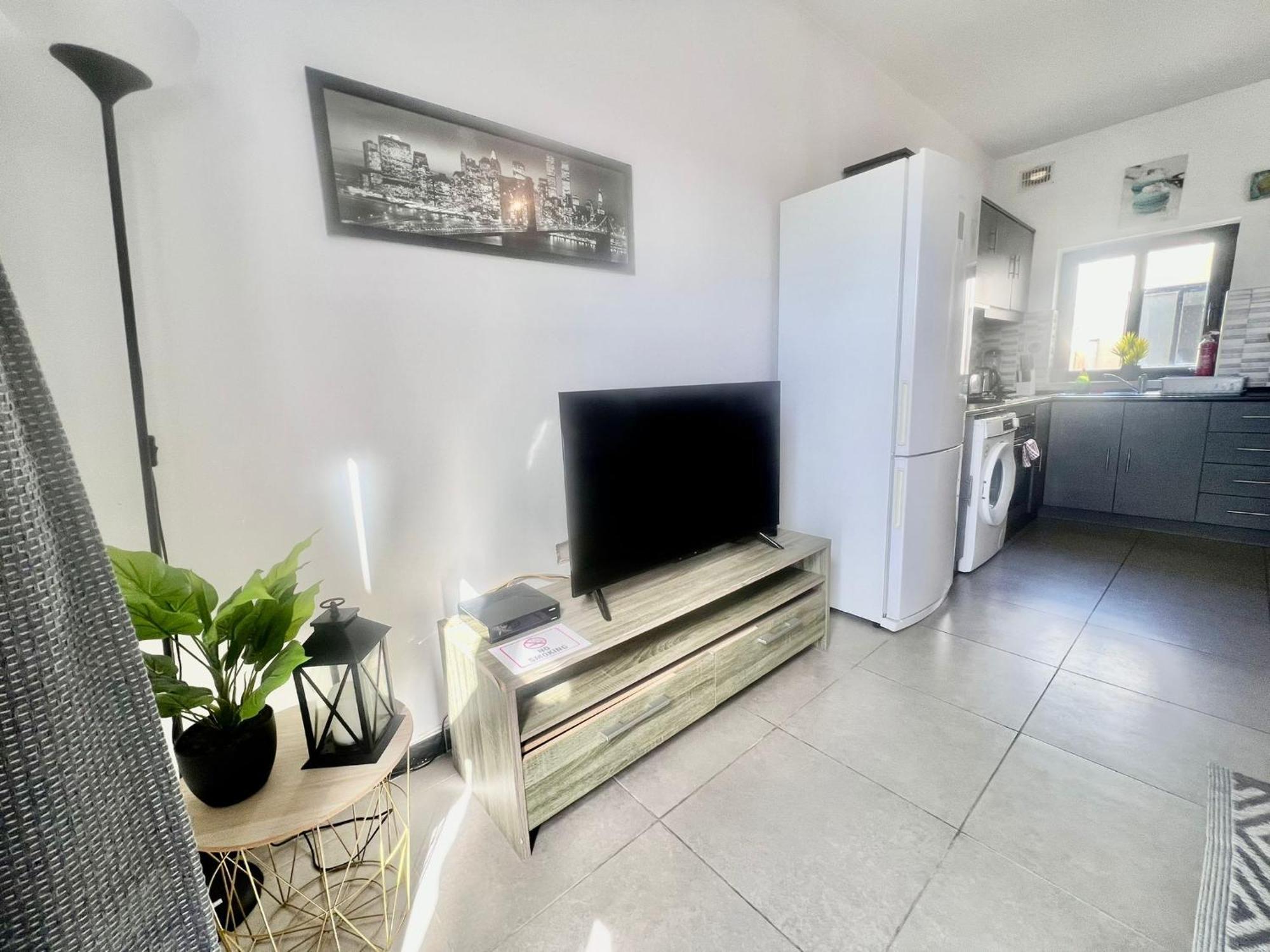 בירקירקארה 83/3-Lovely 1 Bedroom Penthouse מראה חיצוני תמונה